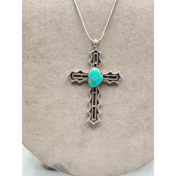 Vintage Sterling Silver & Turquoise Cross Necklace Handcrafted Native Jewelry - Picture 9 of 11
